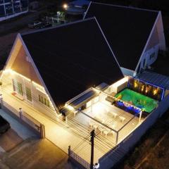 อันดาพูลวิลล่าสัตหีบ สไตล์ยุโรป