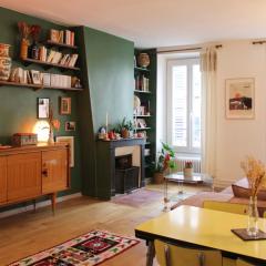 Charming Parisian Stay Just Steps from Montmartre