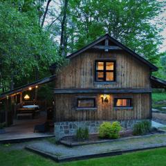 Le 14 Chalets Howard - Spa-Shower-Hammock-Bromont