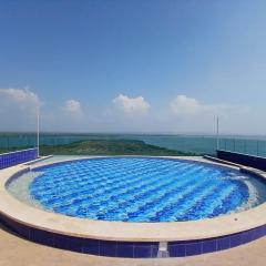 Lujoso Penthouse Duplex 403m2 con Terraza Privada y vista al mar