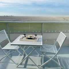 Face à la mer immense