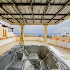 Omega Beachfront Luxury Apartments