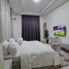 F&F Luxury Residence