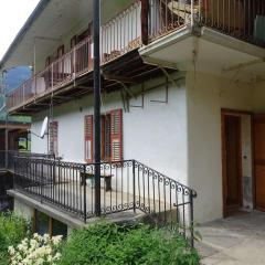 Appart spacieux dans chalet traditionnel avec balcon pour 5 pers. à Arêches-Beaufort - FR-1-342-146
