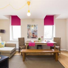 Trendy Spacious 1 Bedroom Flat