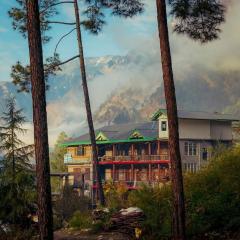 Chalo Chhalal Hotel & Cafe