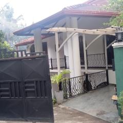 Johans Villa Kandy