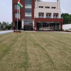 Hotel Radiance Park