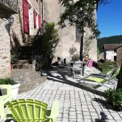 Maison de caractère au cœur des grands causses
