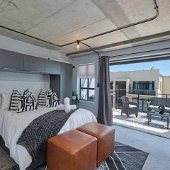 Hidden Nest Near Blouberg Beach