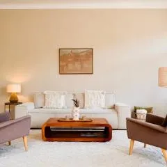 City Center Boutique Apartments - Schlossberg View - Free Parking