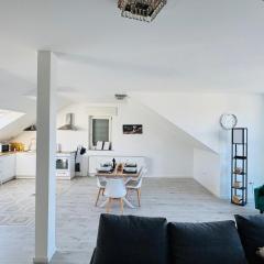 23-schöner Wohnen, großes Apartment für 5-6 Personen in super Lage