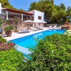 Villa Azumar, piscina, jardín
