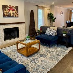 3 br Spacious Home in Ideal Location w Free Parking Back Yard Pets Welcome
