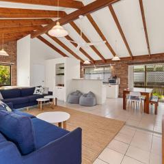 Coastal Paws Pet friendly, family beach house in Pottsville