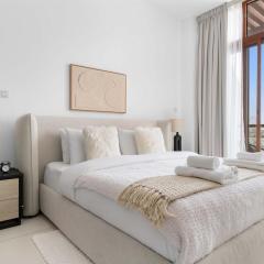 Silkhaus Seaside Studio in Palm Views West Tower