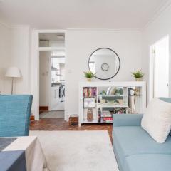 NEW! Cosy Flat - Wapping Station - Free Secure Parking