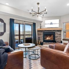 Cabin w Water View-Community Indoor Pool-Pvt Hot Tub-Free Local Attraction Tickets