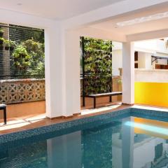 Le Premier Inn -with Swimming Pool