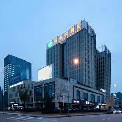 Vienna Hotel Jiangsu Zhangjiagang Passenger Terminal Station