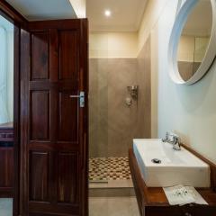 Victoria Falls Oasis