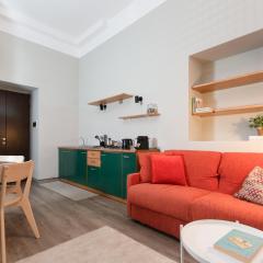 Da Laura Home - City Center - M1 Station