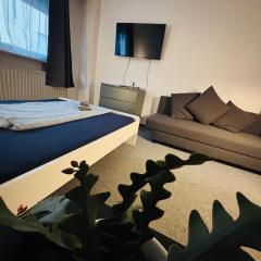 Basic-Privat-Zimmer in der Innenstadt