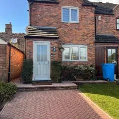 Bowling Green cottage