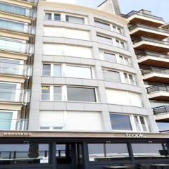 Apartment in Wenduine with Stunning Sea Views
