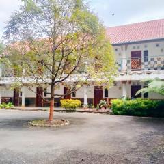 RedDoorz Syariah near Universitas Jenderal Soedirman 3