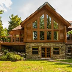 Fiddler Lake Resort Chalet 16 Cerf