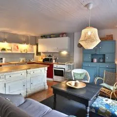 Maison ensoleillée proche plages à 200m - FR-1-813-22