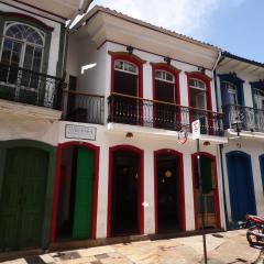 Varanda Hostel E Galeria De Arte