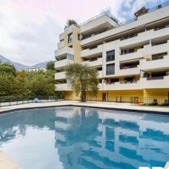 Jolie appartement avec piscine et parking privé Menton