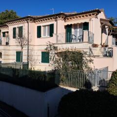 Sirolo trilocale nuovo con aria condizionata posto auto