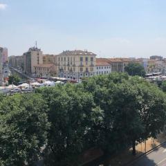 Central and Sunny Apartment - Navigli