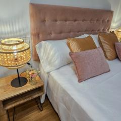 Casa Entre Viñas, jardin privado con piscina comunitaria