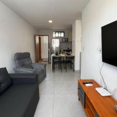 Flat Bessa Garagem Piscina 3 pessoas 150m Praia