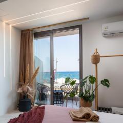 Akasha living by the sea