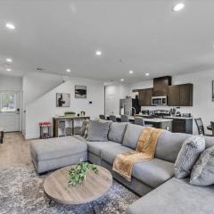 New Build Modern Home Games Yard Desks BBQ WiFi