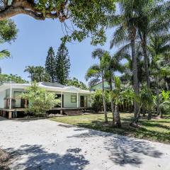 Ocean Haze - Prime Beachfront Getaway