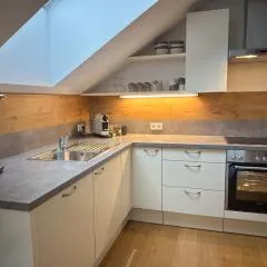 "EIGHT" Premium Apartments Seekirchen, charmante 3-Zi-Dachgeschoss-Wohnung mit Balkon
