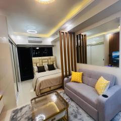 Modern Makati Condo with Balcony & Cityscape Views
