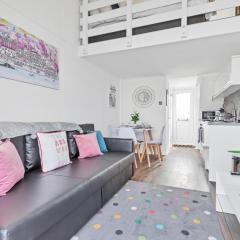 On the Water 3 with Free Parking By My Getaways