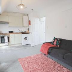 One bedroom flat in St Michael's Hill