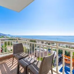 Sey Beach Hotel & Spa