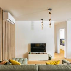 Yellow Breeze Apartment by Cozy Stay