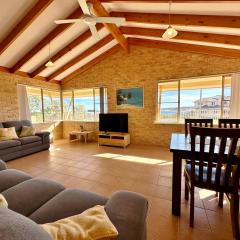 Cliffs Unit 1 - Kalbarri,WA