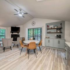 Stylish Retreat w Fireplace Games & Pool Access