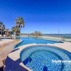 Vista Dorada 1BR condo Great view of Bay & Sea w pool